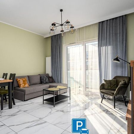 Prymasa Tysiaclecia 83A Separate Bedroom Free Garage By Perfect Apart 634 Warschau Exterior foto
